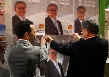 Jesús Guerrero y Fernando Carrera en el inicio de campaña en Huesca