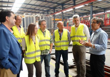 Lucía Guillén considera a la industria un sector clave de presente y futuro en el Alto Aragón