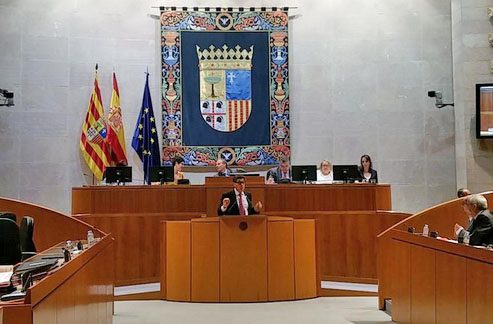 Aliaga exige a Madrid "una reforma financiera justa que no perjudique a Aragón"