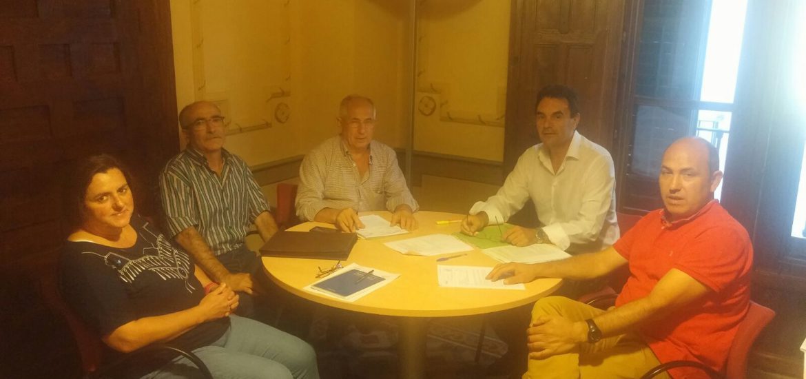 Los alcaldes del PAR de la Comarca Comunidad de Teruel estudian la inversión en infraestructuras municipales