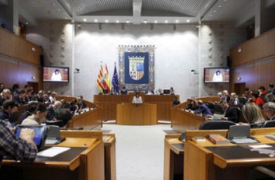 El PAR exige al Ejecutivo aragonés que defina su postura en los proyectos de conexiones eléctricas por Aragón