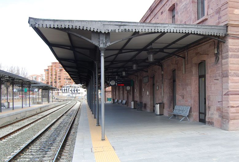 Aliaga exige mejores infraestructuras para Aragón tras conocer la última avería ferroviaria