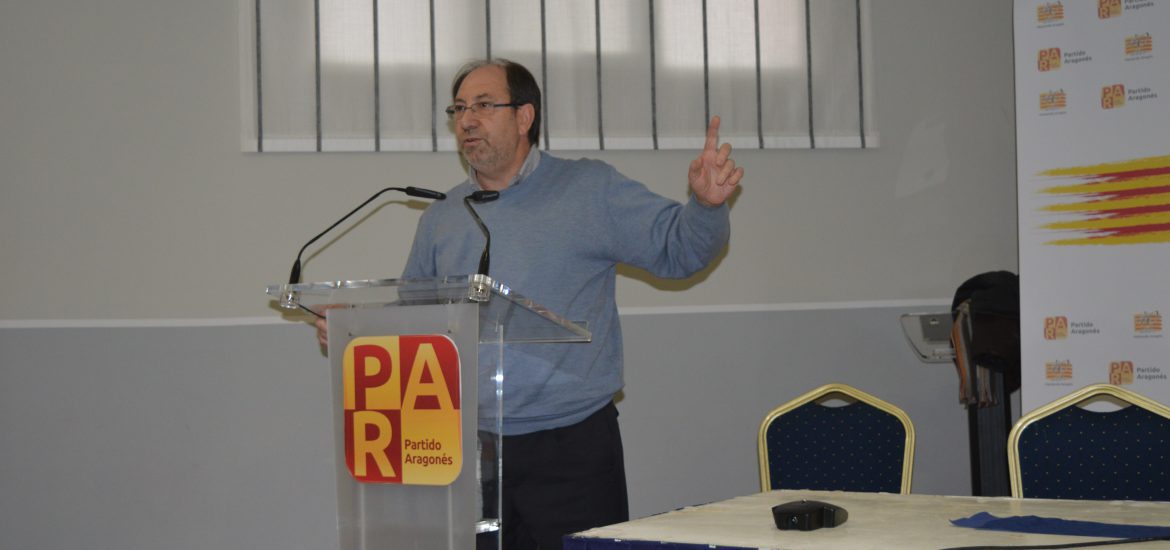 Julio Esteban recuerda que el Partido Aragonés aporta soluciones a la sociedad “desde el trabajo y la asunción de responsabilidades