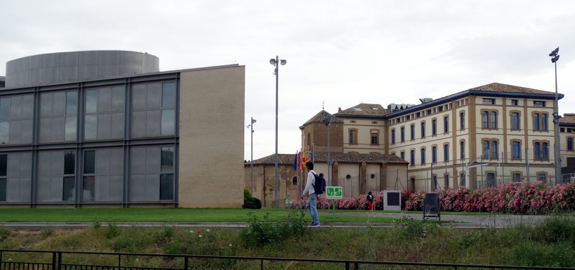 PAR-Huesca denuncia que el campus oscense oferta las mismas plazas a pesar del aumento de demanda y reivindica el desarrollo universitario de la ciudad