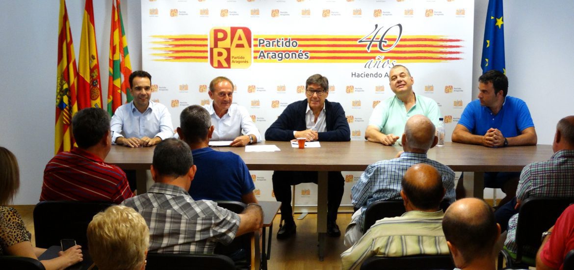 Aliaga lanza en Huesca el proceso para designar candidato del PAR a la alcaldía y reafirma la importancia de la ciudad en Aragón y en el partido