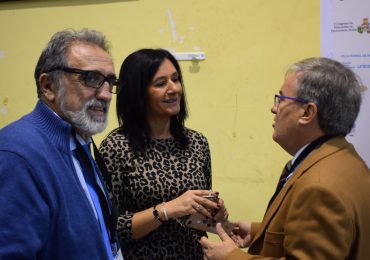 Jaraba recuerda a Emilio Gastón en la inauguración del Congreso de Educación en Democracia Activa