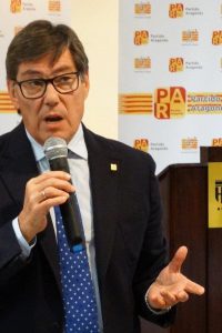 Aliaga (PAR) se compromete a trabajar desde el Gobierno de Aragón para impedir que en 2020 se cierre la térmica de Andorra