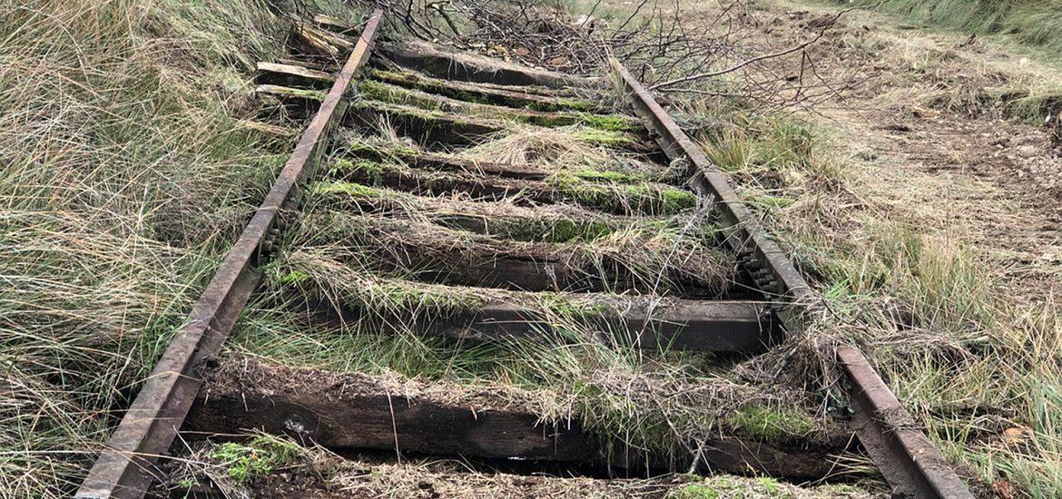 PAR-Barbastro pide recordar el pasado ferroviario de la ciudad colocando un distintivo en el inicio de la futura vía verde