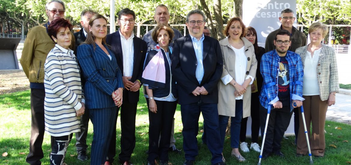 Aliaga presenta en Huesca el equipo que lidera Fernando Carrera para el ayuntamiento con el fin de lograr que la ciudad avance sin más discusiones estériles