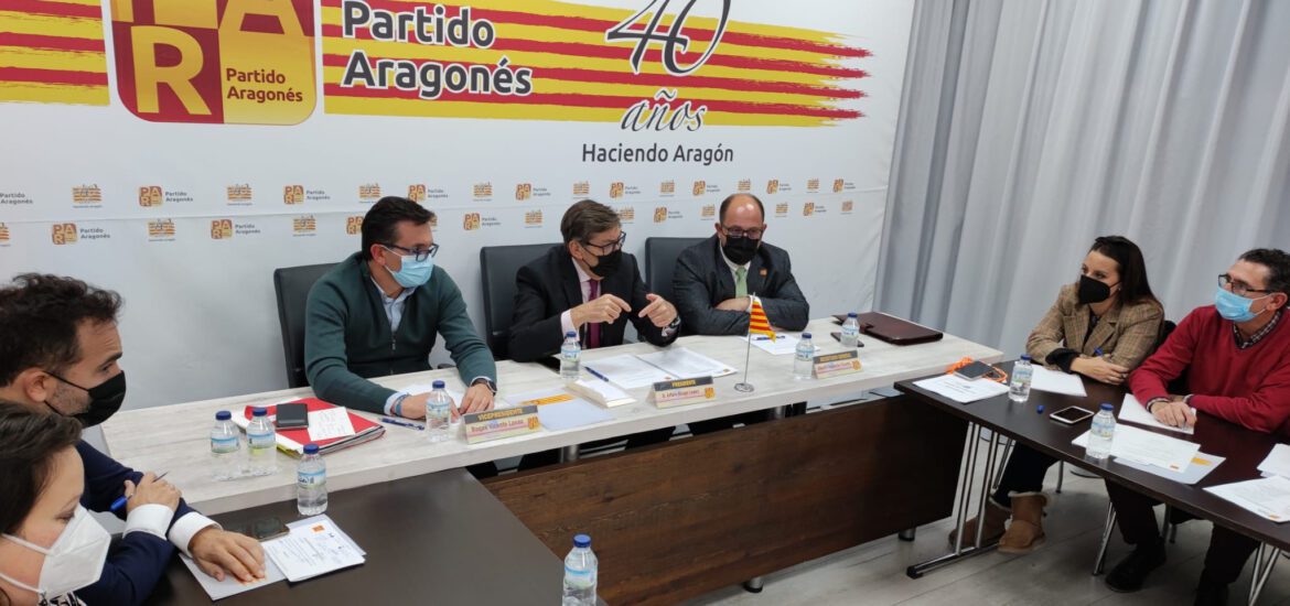 La Ejecutiva del PAR activa la renovación de la organización territorial del partido y reivindica la bilateralidad Aragón-Estado