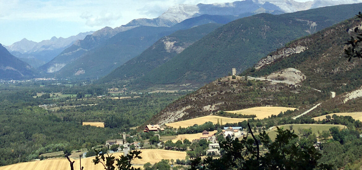 El Partido Aragonés del Alto Gállego reclama respeto y acuerdo con las entidades locales de la zona respecto a su territorio y las renovables
