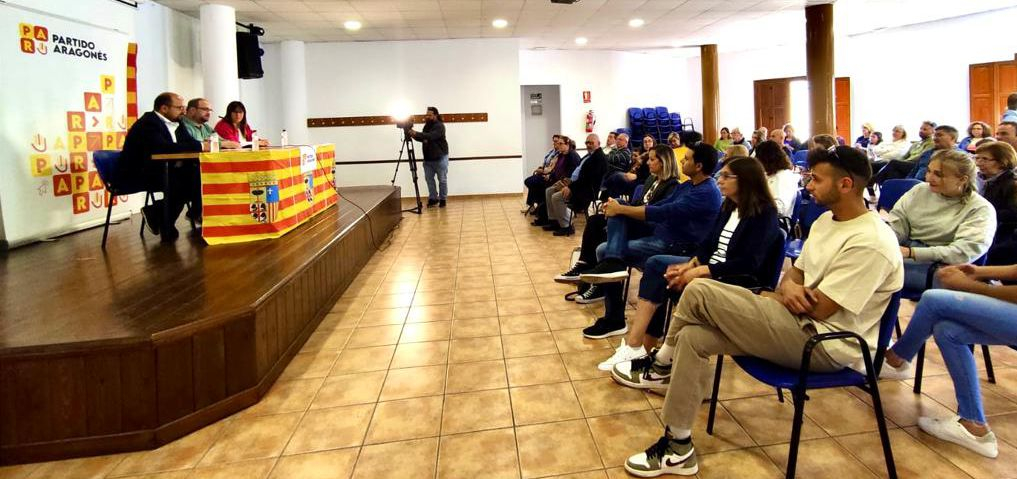 Alberto Izquierdo aboga por promover puntos de tramitación telemática en todas las comarcas
