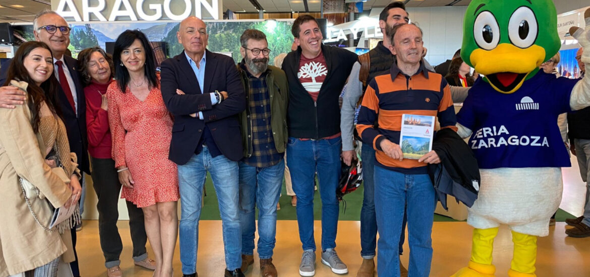 La candidatura municipal del Partido Aragonés de Zaragoza ha visitado la feria de turismo ARATUR