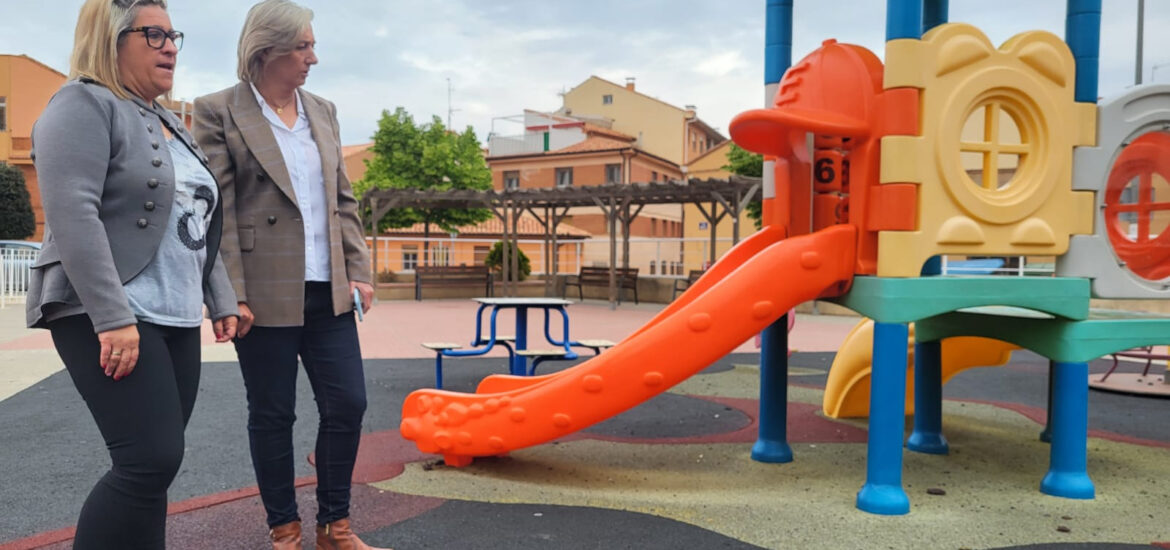 Eva Fortea (PAR) promoverá en Teruel zonas de sombra en los parques infantiles y quioscos municipales