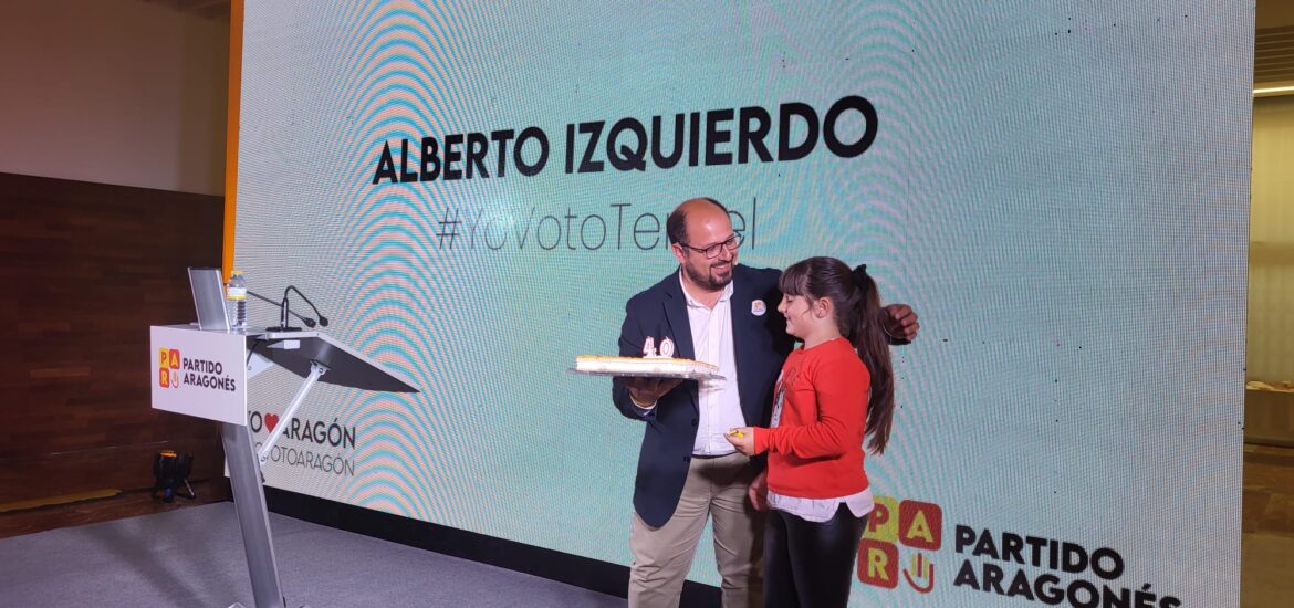 Alberto Izquierdo le pone “la guinda del pastel” al cierre de campaña en Teruel
